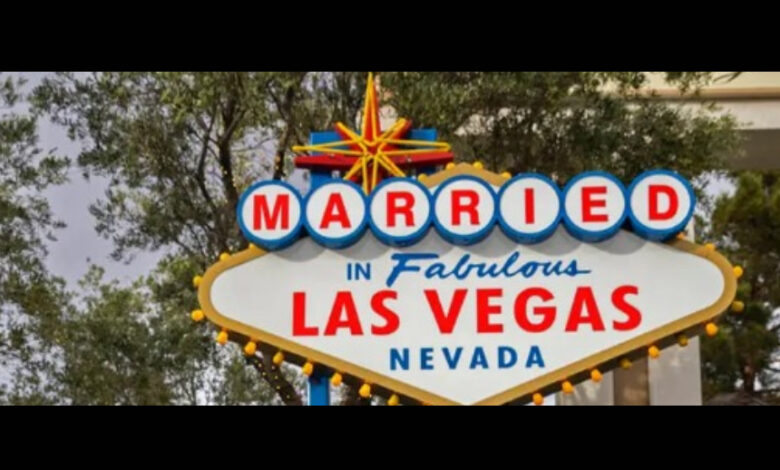 “Airport Convenience: Obtain Your Las Vegas New Year’s Eve Wedding License on the Fly”