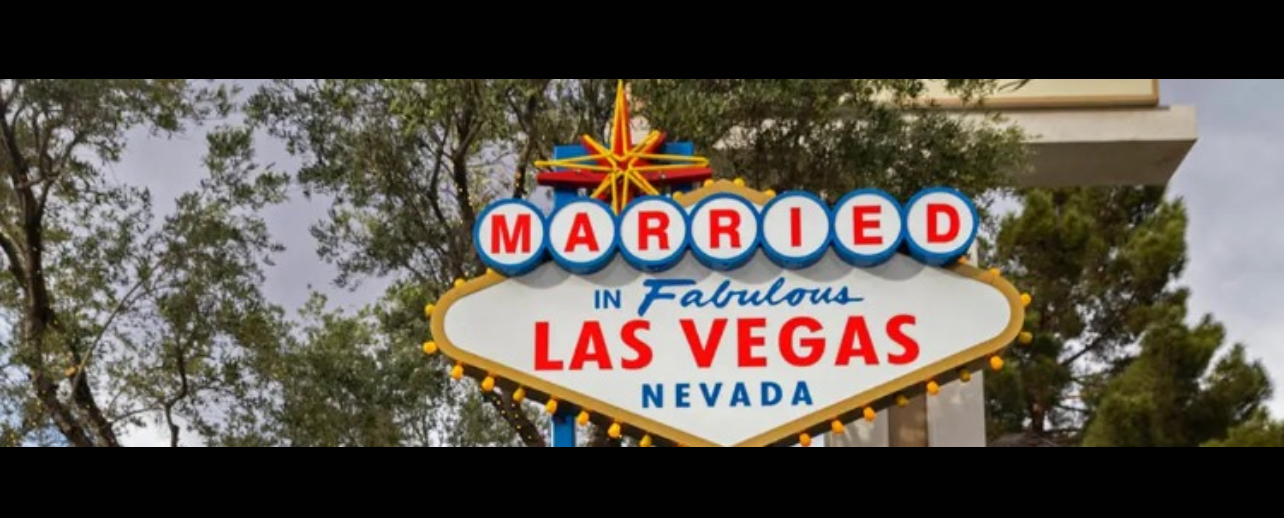 “Airport Convenience: Obtain Your Las Vegas New Year’s Eve Wedding License on the Fly”