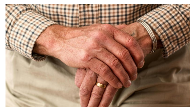 Addressing Treatment Gaps: Study Reveals Elderly Overdose Survivors Lack Vital Lifesaving Care
